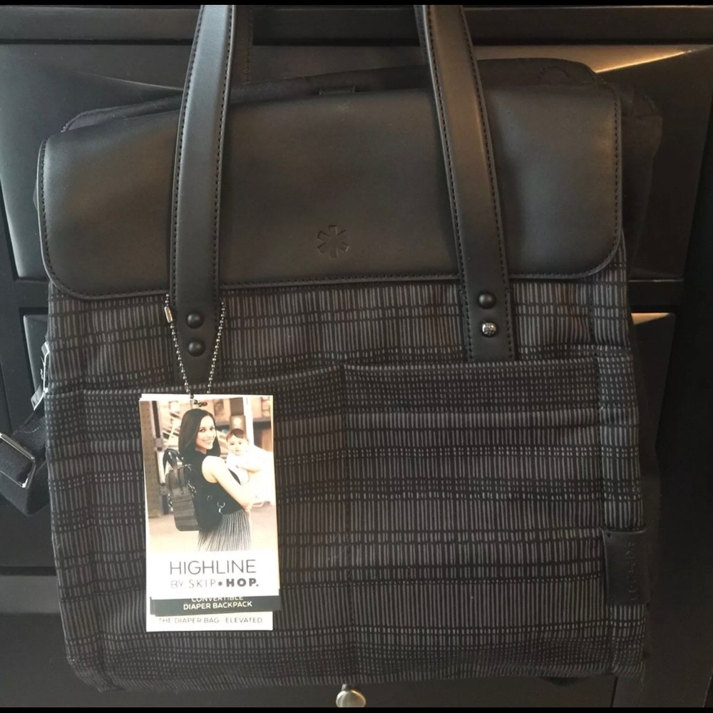 Skip hop skyline diaper bag